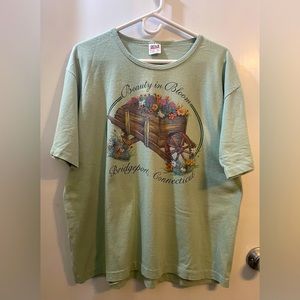 Vintage Anvil Bridgeport CT Souvenir T-Shirt - Size XL